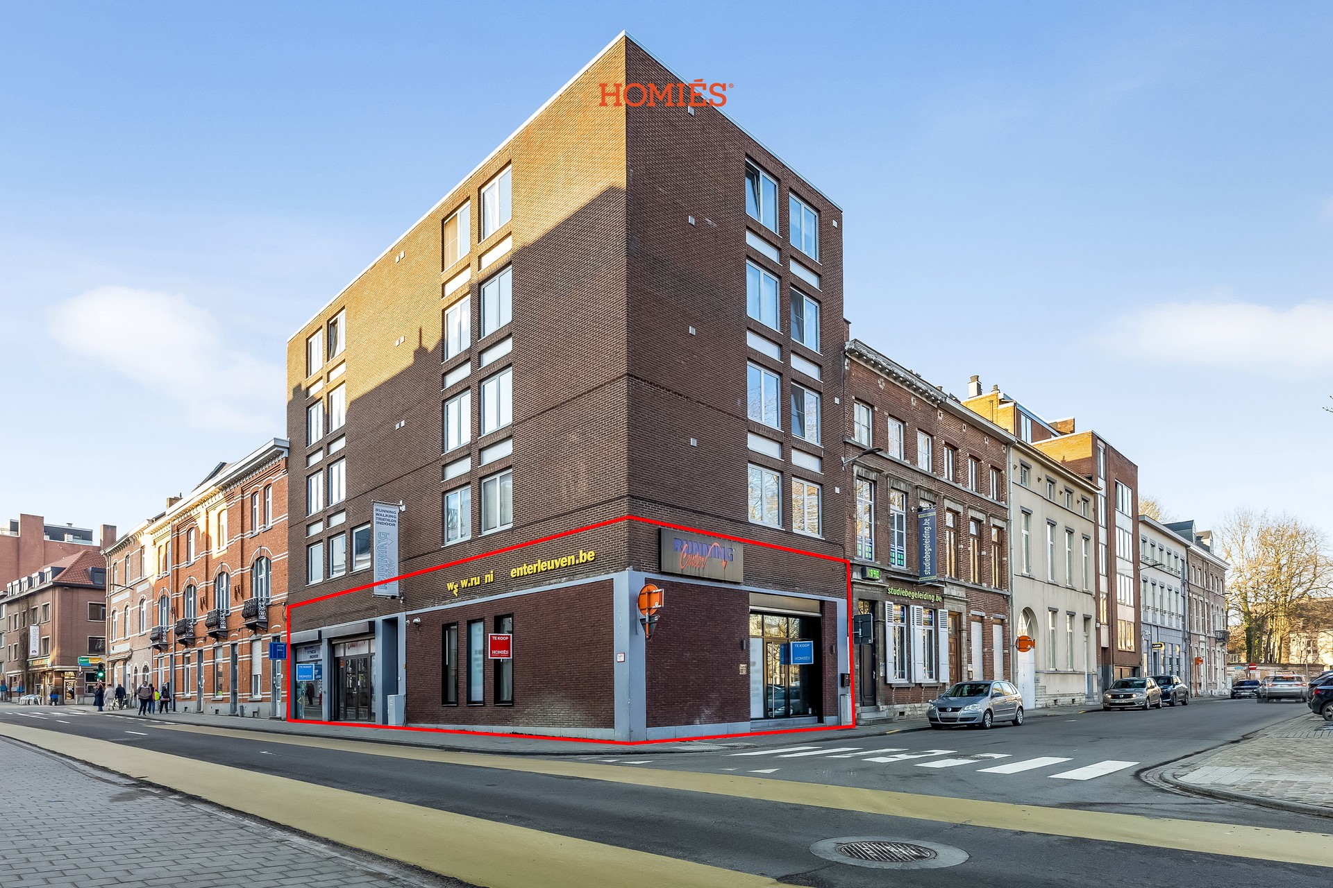 Handelspand gelegen op een strategische locatie